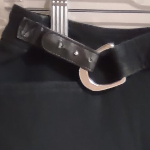 CHAPS BLACK DENIM PENCIL SKIRT SILVER BUCKLE FAUX BELT ACCENT 4 POCKET SIZE 8 - Picture 4 of 13